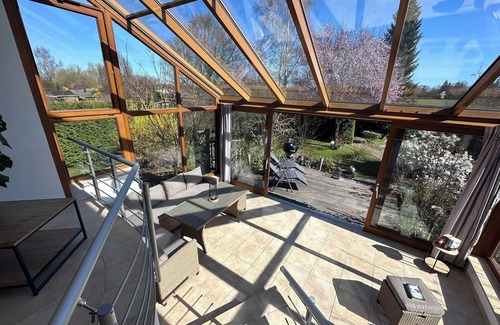 Bad Doberan House | Charming Holiday Home with Free Wi-Fi, Parking and Shared Garden
