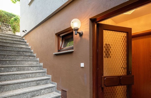 Schiltach Apartment | Charming Holiday Home in Lehengericht near the Forest