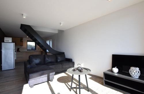 Sainte-Ode House | Charming Holiday Home in Sainte Ode with Terrace