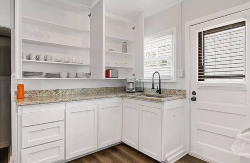 Fort Worth House | Charming home 3min from Dickies Arena!