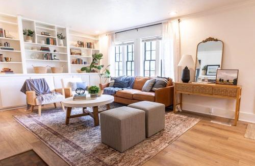 Burley House | Charming Home, 9 Beds, Home Gym