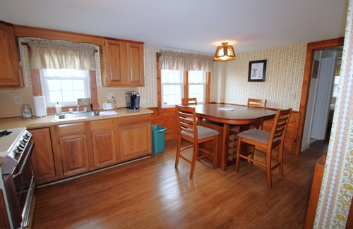 Dennis Port House | Charming Home Close To Sea Street Beach, Dining, and Entertainment (2362)
