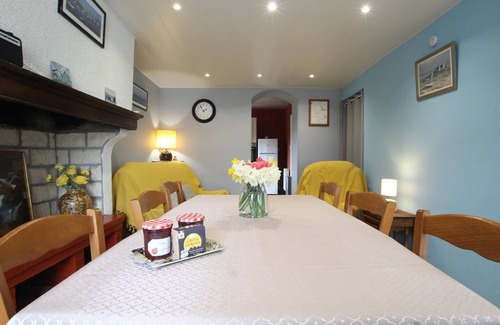 Fontenay-sur-Mer Cottage | Charming Home with Garden, Near Utah Beach - Sleeps 6, Pet-Friendly, High-Speed Internet