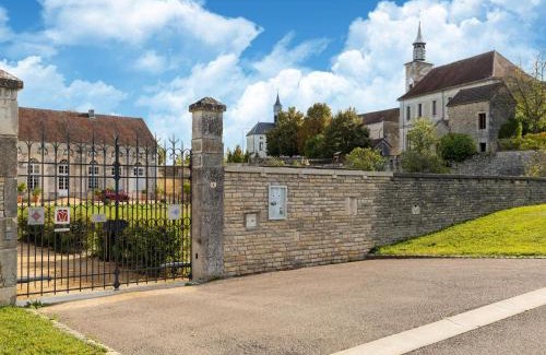 Molesme House | Charming Home in Molesme