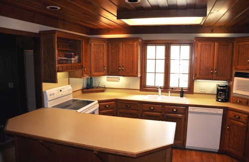 Holland House | Charming Home In Quiet Location Near Downtown Holland!