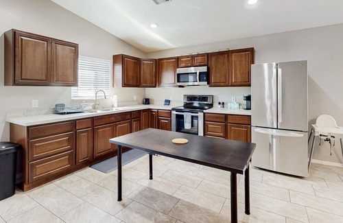 Estrella House | Charming home with spacious interior, lovely patio & washer/dryer - dog-friendly
