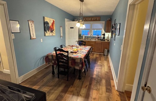 Woodbury Apartment | CHARMING HOTEL SUITE IN AMAZING WOODBURY TN