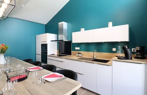 Anglards-de-Salers Cottage | Charming House Near Salers with Parking, Balcony, and Modern Amenities