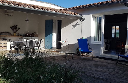 La Couarde-sur-Mer House | Charming house with enclosed garden near La Couarde beach