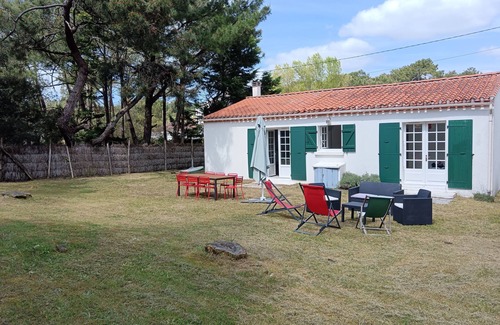La Tranche-sur-Mer House | Charming house, 100 m from the beach