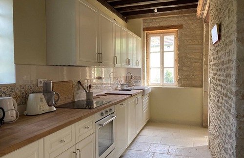 Bernieres-sur-Mer House | Charming house. Sleeps 6. Close to beaches