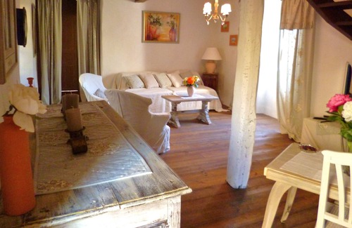 Fuilla House | CHARMING HOUSE CANIGOU VIEW WITH POOL AND 4 STAR SPA