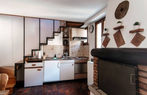 Riva San Vitale Apartment | Charming house on 3 levels in the village of Riva San Vitale (LA CASETTA DI RIVA