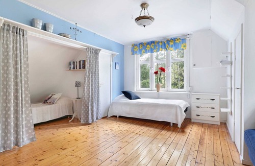 Javrebyn House | Charming house close to the sea