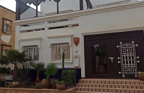 Tnine Aglou House | Charming house facing the sea