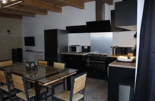 Maillane House | Charming house