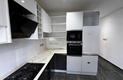 Krachi House | Charming house in gorgeous East Legon,Accra Ghana with AC, WiFi and security