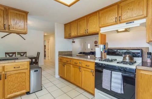 Oakhurst House | Charming house in green heaven with pool table with lovely backyard