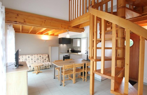 Biville Cottage | Charming House in La Hague: Near Dunes, Terrace, BBQ, Pet-Friendly, Close to GR 223 Trail