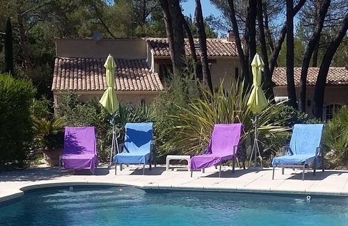 Maubec House | CHARMING HOUSE IN LUBERON WITH HEATED POOL AND SPA