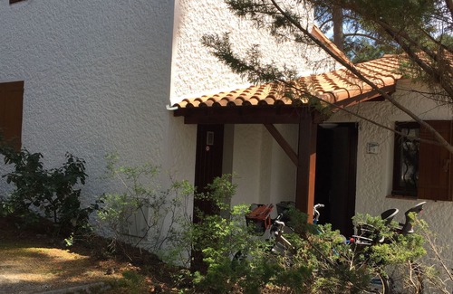 La Palmyre House | Charming house in the heart of Palmyra near downtown and beach.