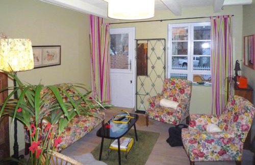 Yport House | Charming House near Alabaster Coast Beach