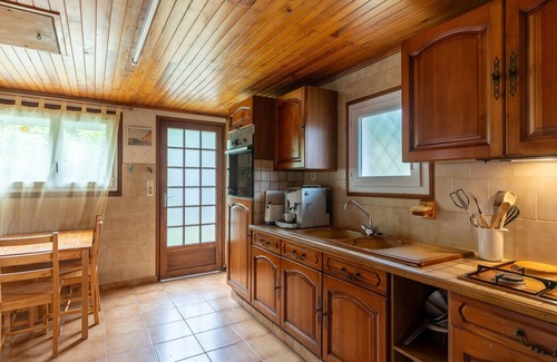 Mimizan House | Charming House Near Lake & Ocean, Ideal for 4 with Garden, WiFi, Close to Shops & Activities