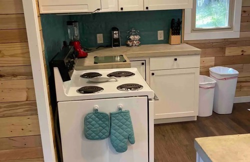 Rutledge House | Charming house on deep water cove and amazing viewsnn
