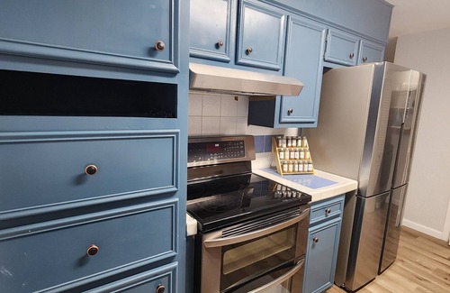 Odessa House | Charming house with 7-beds, high speed WiFi and GameRoom in marvelous Odessa