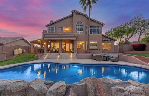 Foothills House | Charming house with Amazing pool and Lakefront in delightful Phoenix