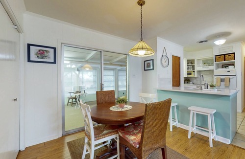 Rockport House | Charming house with backyard, patio, fire pit & game room with foosball table
