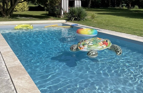 Moyaux House | Charming house with heated swimming pool from June to September