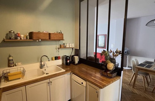 Saint-Bruno - Saint-Victor Apartment | Charming house with peaceful exterior, close to town center