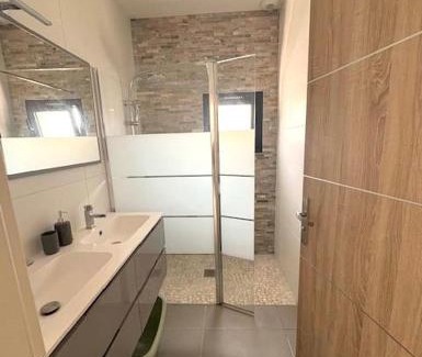 Saucats Villa | Charming house with pool