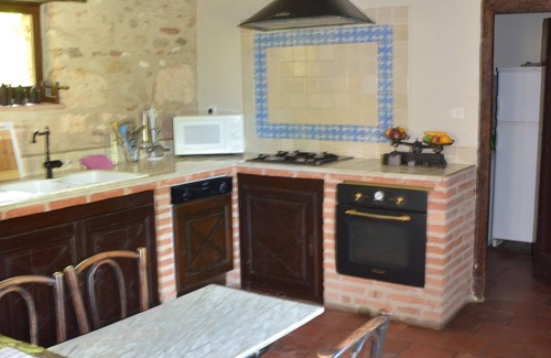 Aiguelèze Cottage | Charming house* with private SWIMMING POOL FISHING CLIMATIZATION