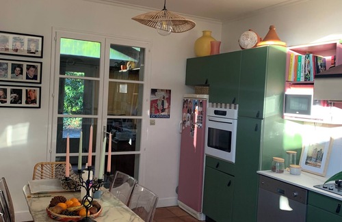 Canejan House | Charming house with swimming pool in a quiet green setting