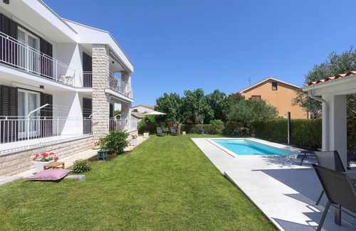 Valdebek House | CHARMING ISTRIAN CASA MAGNA WITH POOL AND GREEN GARDEN