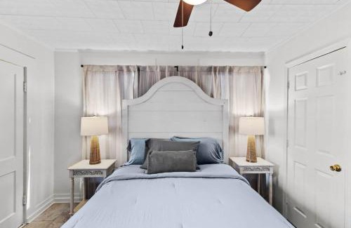 Mooringsport House | Charming Ivy Street House