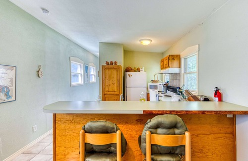Arsenal Apartment | Charming King William Studio | River Walk | Pearl