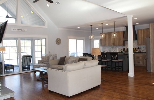 Six Mile House | Charming Lake Keowee Home with Private Dock