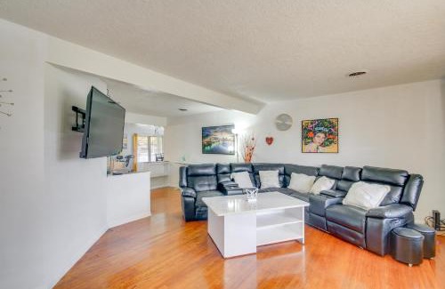 Lawton House | Charming Lawton Escape with Patio and Grills!