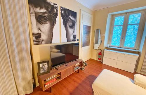 Cit Turin Apartment | Charming Liberty Flat