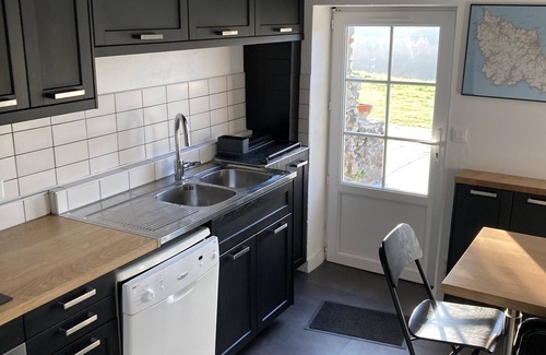 Locmaria House | Charming longère for rent near the beach in Belle Île en mer