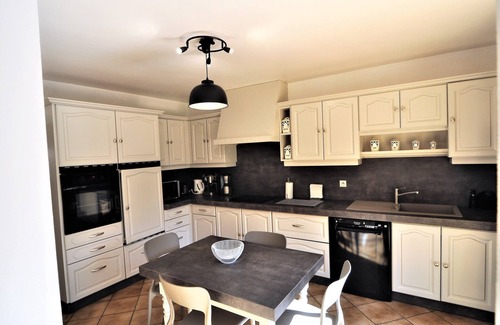 Laroque-des-Alberes Villa | Charming, luminous house with private swimming pool and pleasure garden