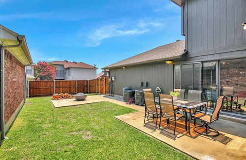 North Central Carrollton House | Charming, modern, cozy N. Dallas, pet friendly home at superb location