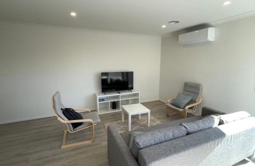 Wyndham Vale House | Charming Modern Family Home in Wyndham Vale