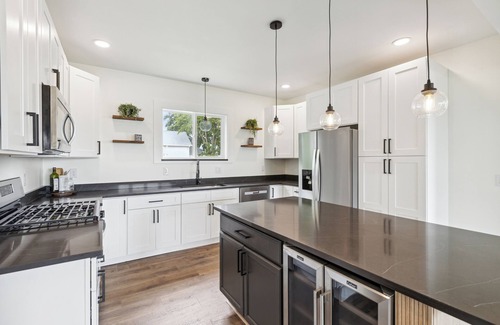 Gilford Other | Charming Modern Farmhouse just 10 minutes away from Frankenmuth!
