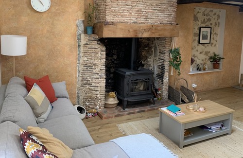 Rochechouart House | Charming, modern house townhouse with private courtyard