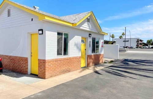 University Heights House | Charming Modern Tiny House in the heart of Tempe