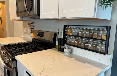 Central City House | Charming Modern Bungalow Conveniently Located Between Downtown and Liberty Park